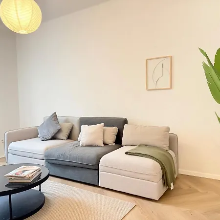 Helle Altbauperle Zwischen Koeln & Duesseldorf Appartement *