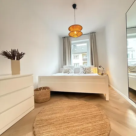 Helle Altbauperle Zwischen Koeln & Duesseldorf