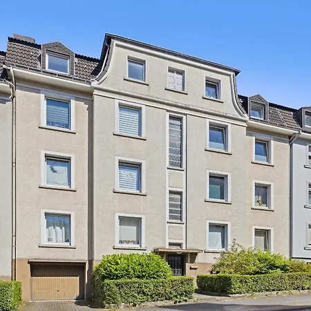 Appartement Helle Altbauperle Zwischen Koeln & Duesseldorf *