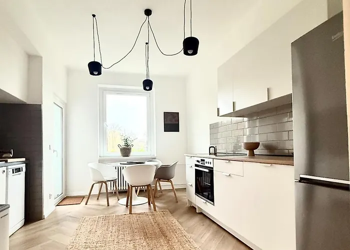 Helle Altbauperle Zwischen Koeln & Duesseldorf * 伍珀塔尔