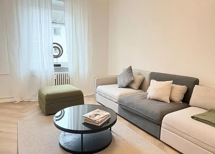 Helle Altbauperle Zwischen Koeln & Duesseldorf * 伍珀塔尔