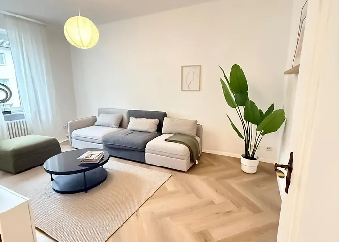 Helle Altbauperle Zwischen Koeln & Duesseldorf 伍珀塔尔